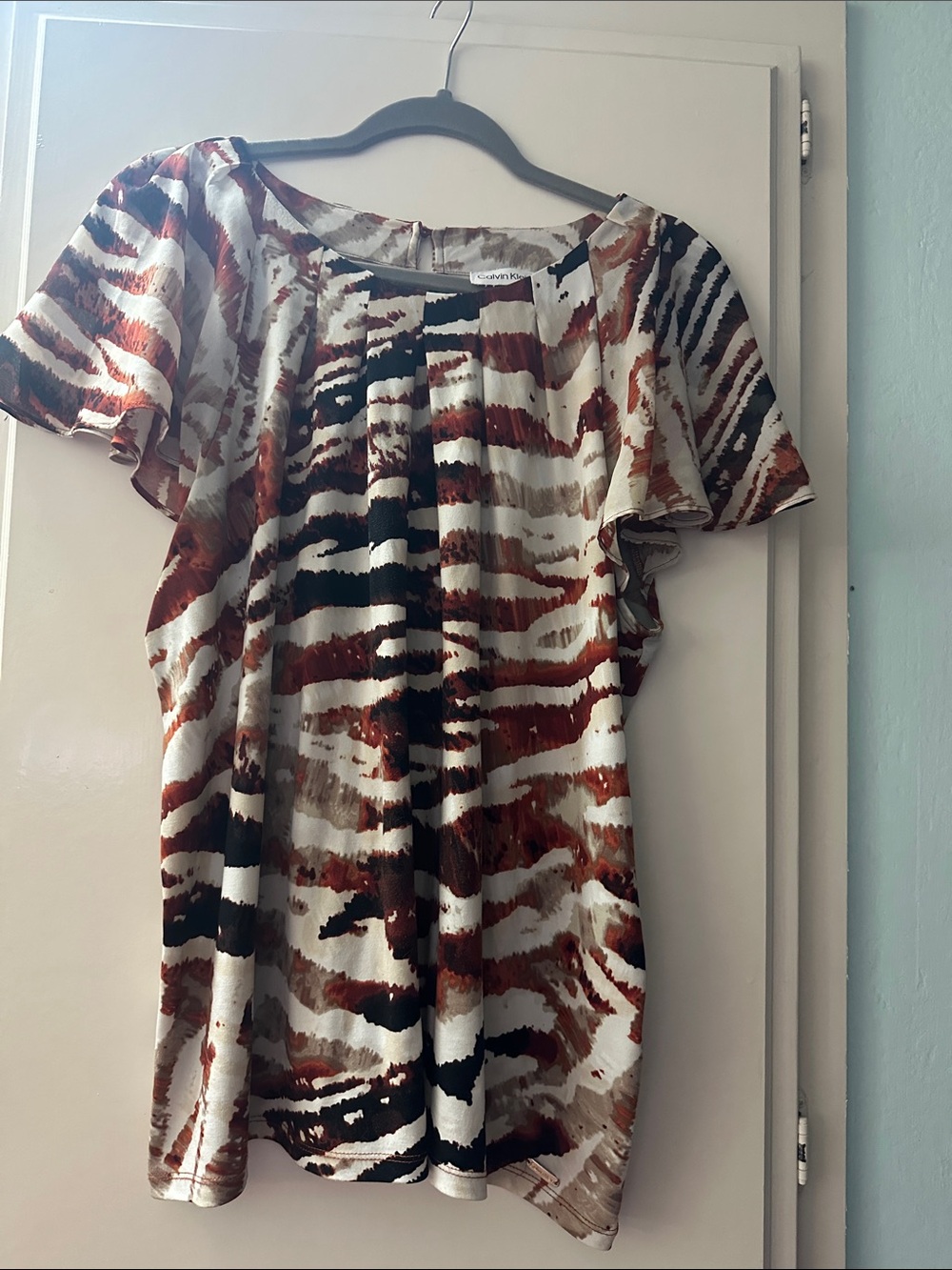 Calvin Klein Rust, Black & Cream Abstract Flutter Sleeve Blouse